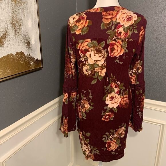 Altar’d State choker bell sleeved swing dress - Picture 4 of 6